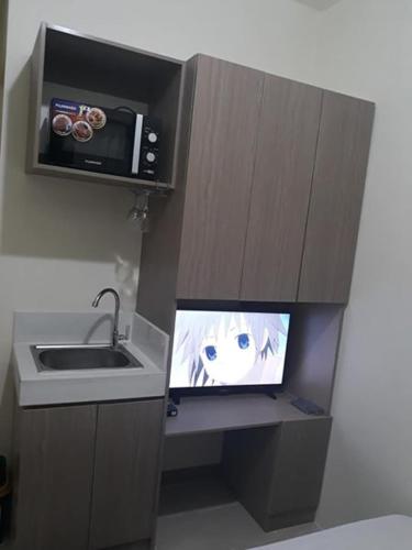Edsa Urban Deca Tower Condo Unit with Wifi and Netflix, Manila