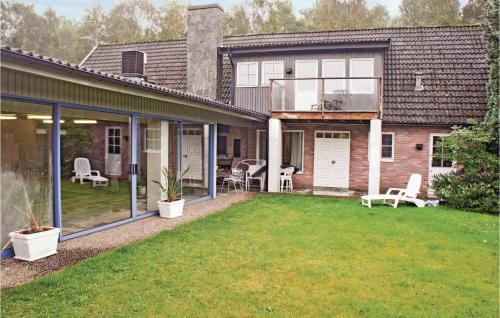 Awesome Home In Nybrostrand With Sauna, Private Swimming Pool And Indoor Swimming Pool - Glemminge