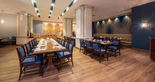 217736606 Ramada Hotel & Suites by Wyndham Al Qassim