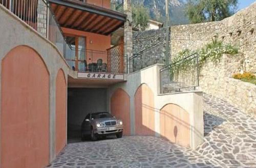 Residence Borgo Dei Limoni - Appartamenti con Garage