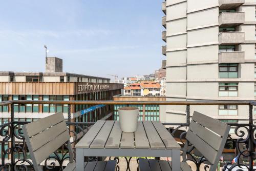 Five-Bedroom Premium Apartment image 4