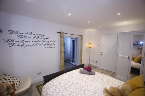 Picture of Quirky Marylebone Station 2 Bedroom Apartment