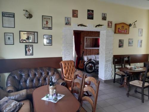 Zajazd Ponikiew - Noclegi Wadowice Zajazd Ponikiew - Noclegi Wadowice