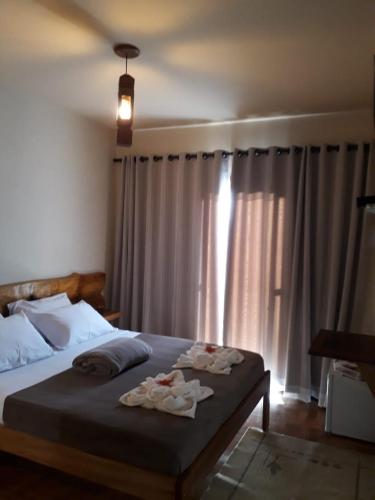 1 queen bed