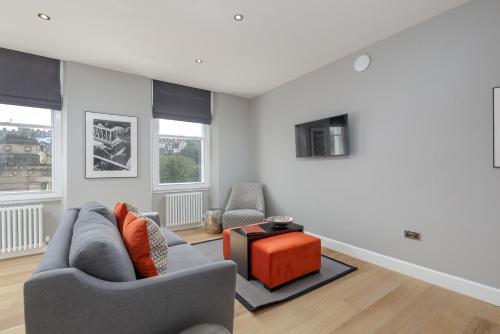 Destiny Scotland Hanover Apartments - image 10