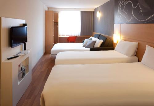 ibis Brighton City Centre Hotel - image 3
