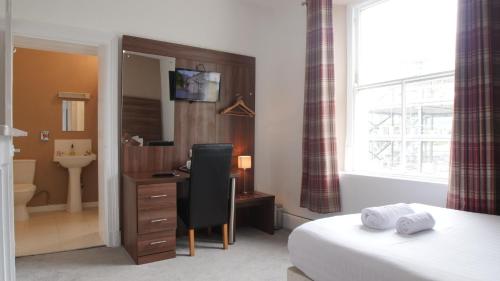 The Broadway Hotel The Broadway Hotel is conveniently located in the popular Llandudno City Center area. The property features a wide range of facilities to make your stay a pleasant experience. All the necessary facili