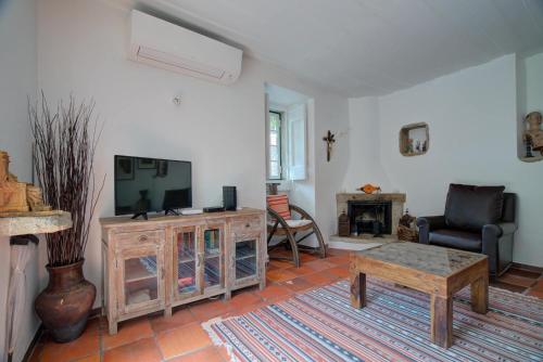 Villa Santa Iria