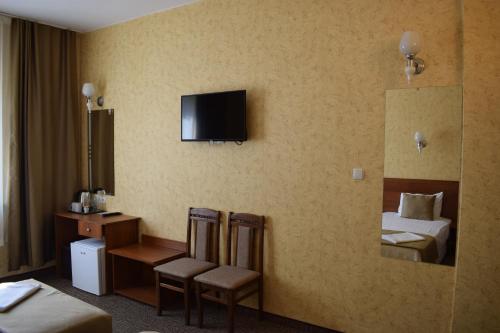 Slavyanska Beseda Hotel - image 6