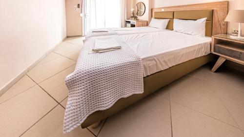 Le Monde SeaView Suites