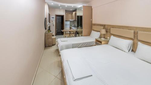 Le Monde SeaView Suites