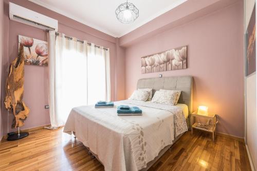 Stylish Luxury Apartment near Acropolis at Neos Kosmos metro station, Athen