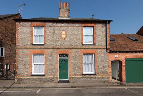 Forge House, , Oxfordshire