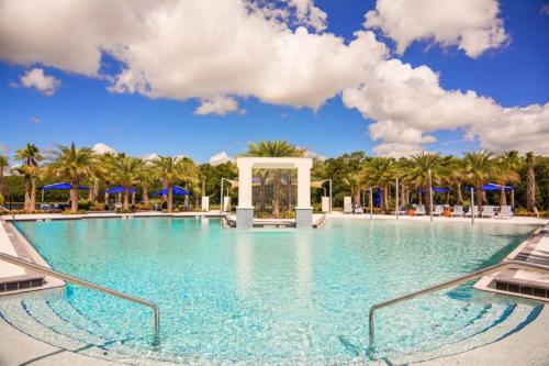 Magnificent Single Home with Private Pool and Game Room SO2601 - image 4