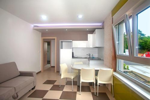 Apartments in Njivice/Insel Krk 13314