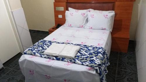 1 double bed