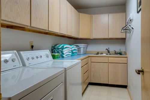 Poplar 12 | Discover Sunriver - image 5