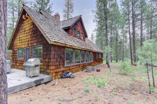 Conifer Lane - Lovely Woodland Setting - image 6