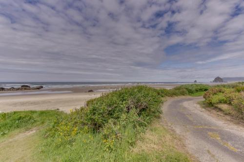 Whispering Sands - image 9
