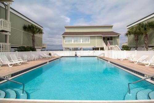 White Sands Bay Front Pensacola Condo