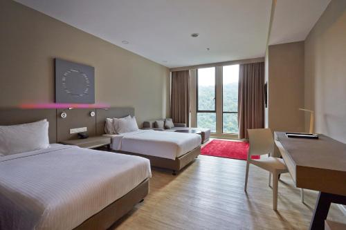 room detail thumbnail 1