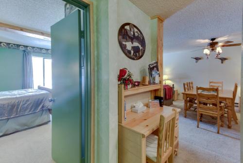 The Summit 213 - image 6