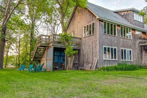 The Bird's Nest in Isle la Motte (VT)