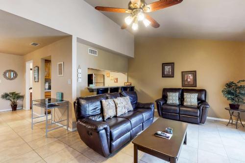 123B E. Lantana - image 5