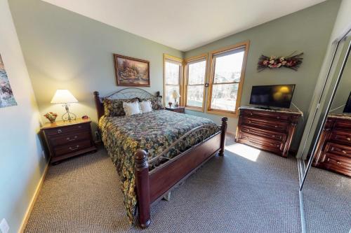 Snowcreek 847 - image 4