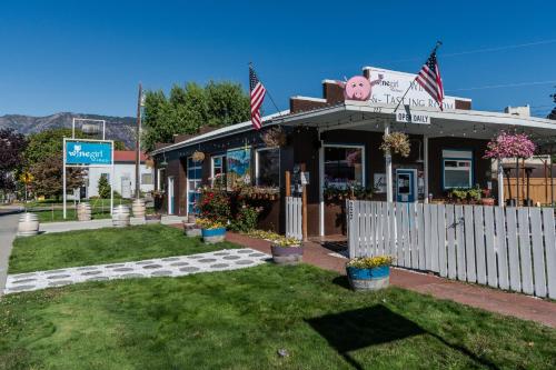 Chelan Chalet - image 4