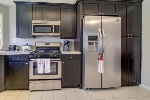 Buttercup Delight Permit# 106,312 in 拉钦塔(CA)