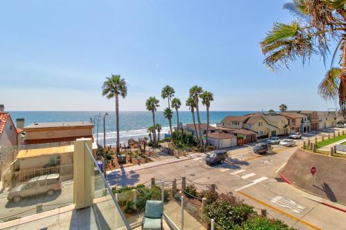 South Oceanside Beach House - image 8