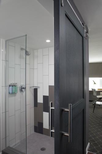 The Fifty Sonesta Select New York