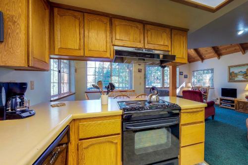 Travelers Rest - image 8