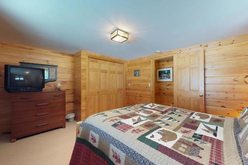 Lodge at Moosehead Lake - main image