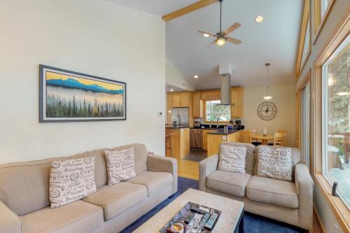 Tahoe City Treasure - image 3