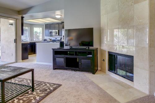 Buttercup Delight Permit# 106,312 in 拉钦塔(CA)