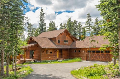 Beehive Lodge in Big Sky, USA