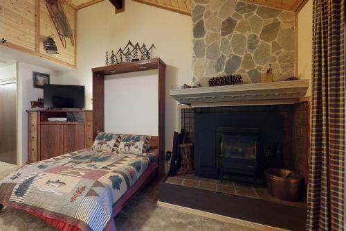 The Treehouse Condominium - main image