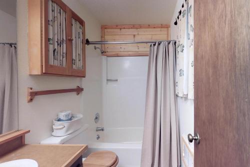 The Treehouse Condominium - image 11