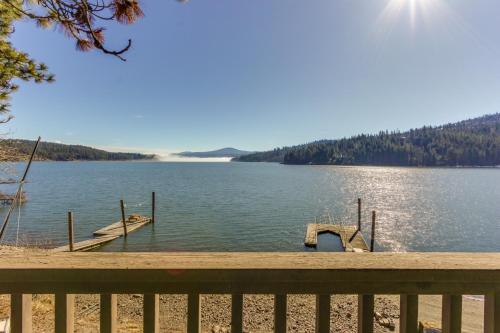 Mica Bay Serenity Cabin Idaho