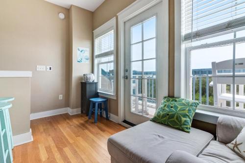 3 Bed 6 Bath Vacation home in Seagrove FL - main image