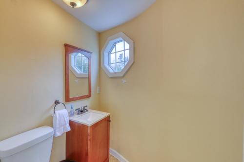 195 Wilmot Road in Ocean Beach, USA