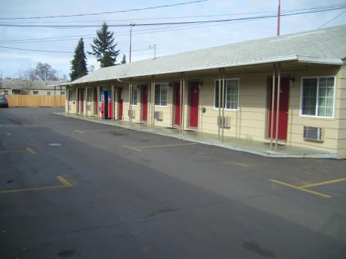 Cascade City Center Motel