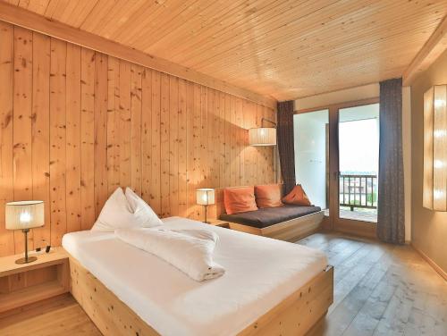 Single Room with Balcony
