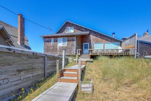 Ocean's Reach in Pacific City (OR)