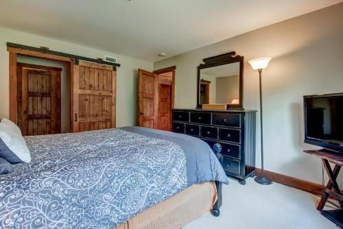 Powderwood Condo - image 4