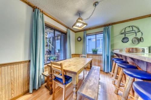 Little Trail Lodge - Unit A - image 2