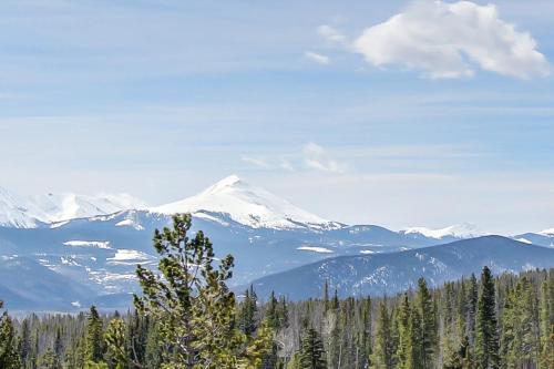 Wildernest Gore Trail Condo in Silverthorne, USA