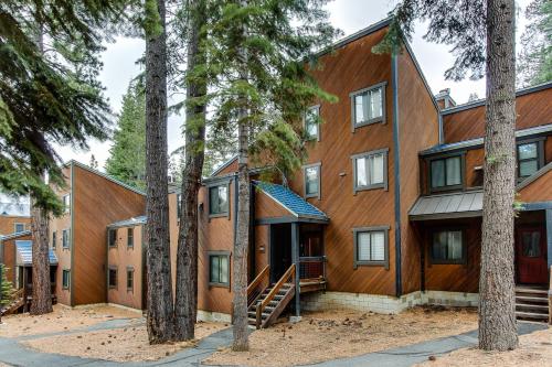 Aspen Grove Hideaway - Hotel - Truckee